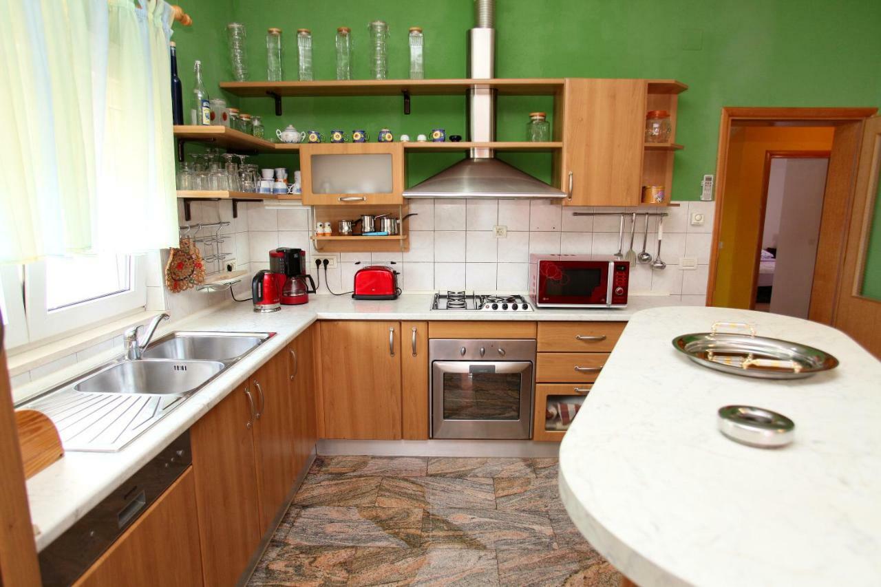 Apartman Dinka Trogir Exteriör bild