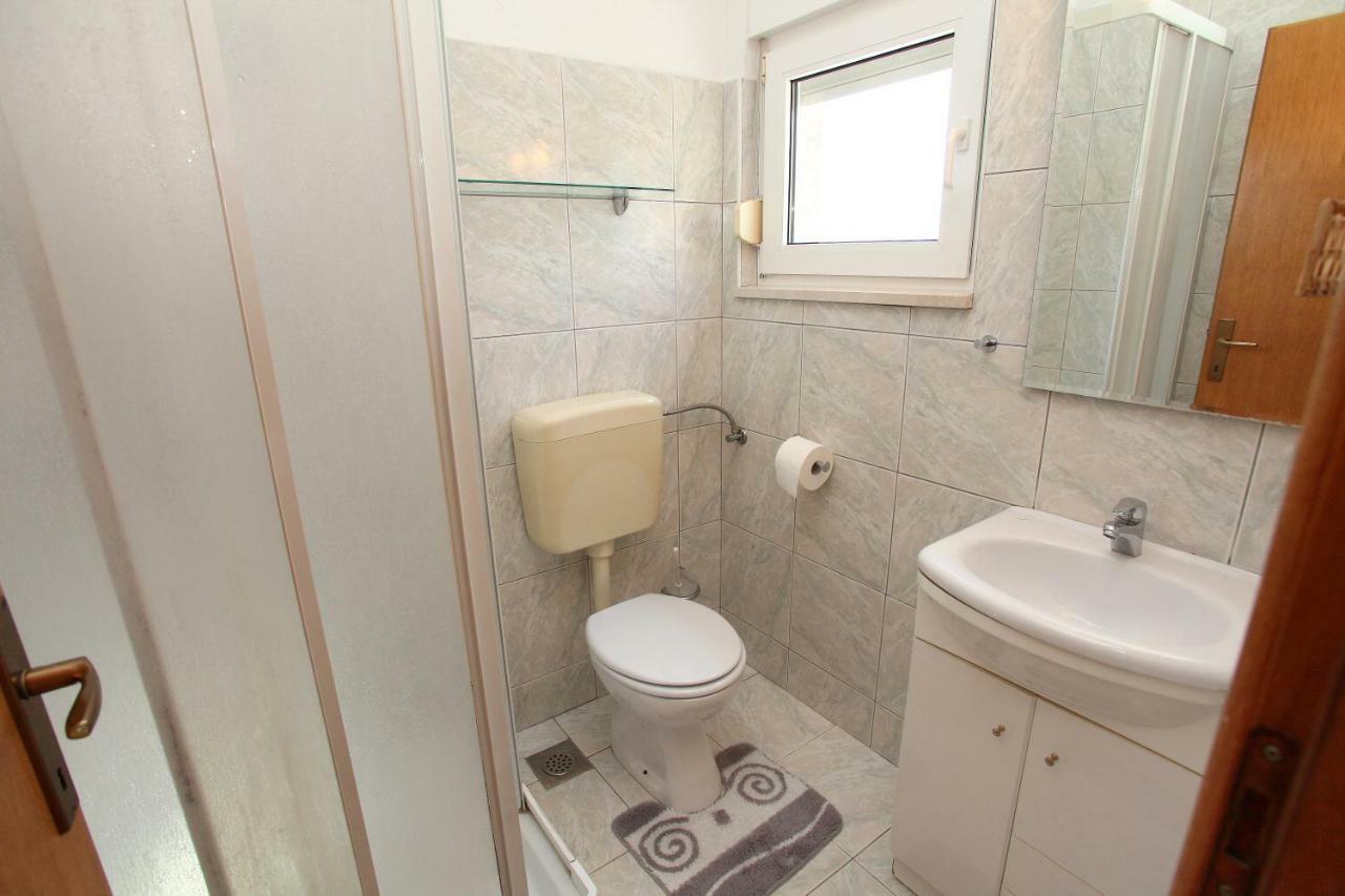 Apartman Dinka Trogir Exteriör bild